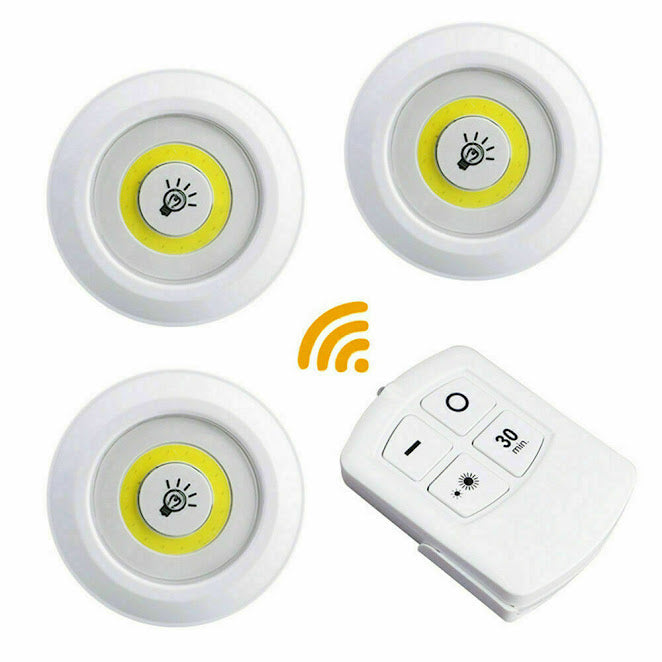 Kit da 3 luci adesive con telecomando